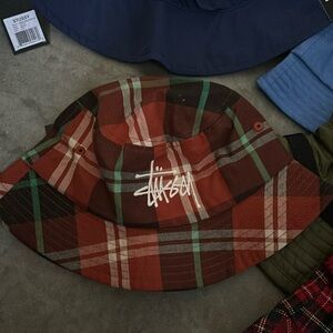 COPY - Stussy bucket hat